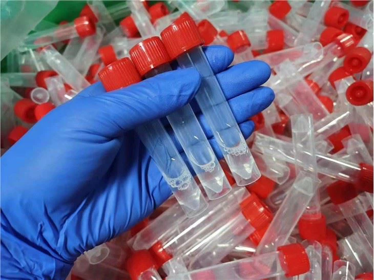 VTM Hot Sale Disposable Medical Tube & Transportation, Preservation Medium Sars-CoV-2 Transportation